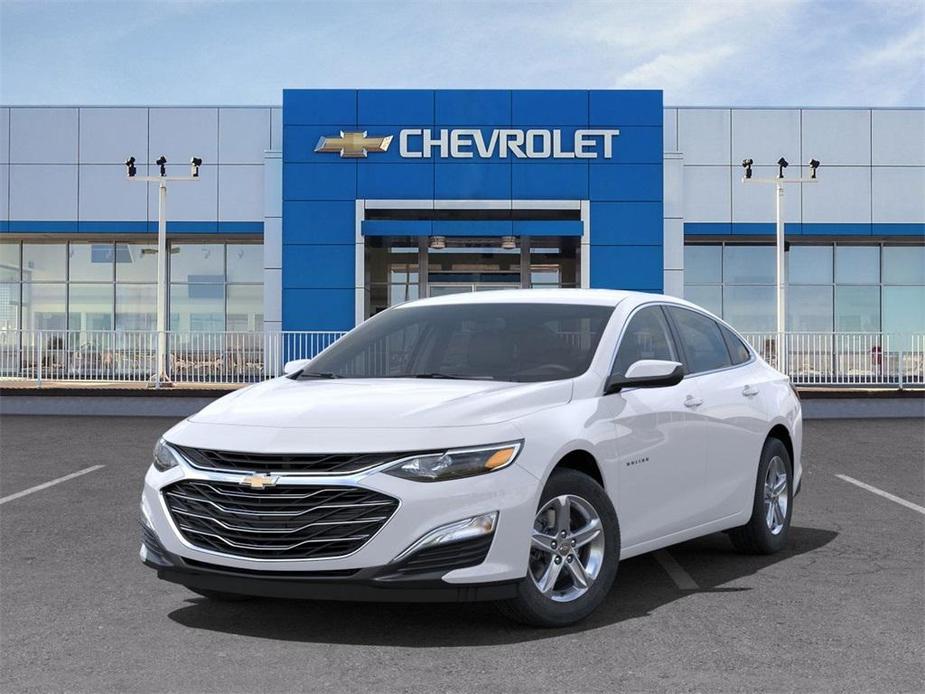 new 2025 Chevrolet Malibu car, priced at $27,584