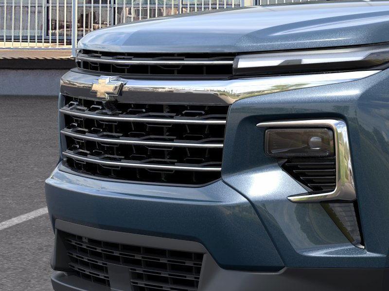new 2026 Chevrolet Traverse car, priced at $43,914