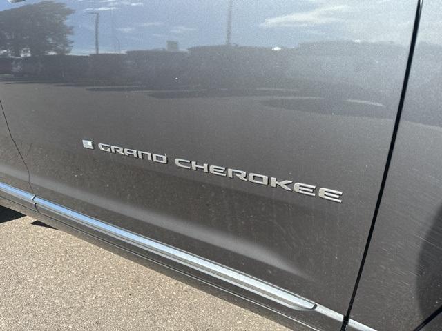 used 2022 Jeep Grand Cherokee car, priced at $45,999