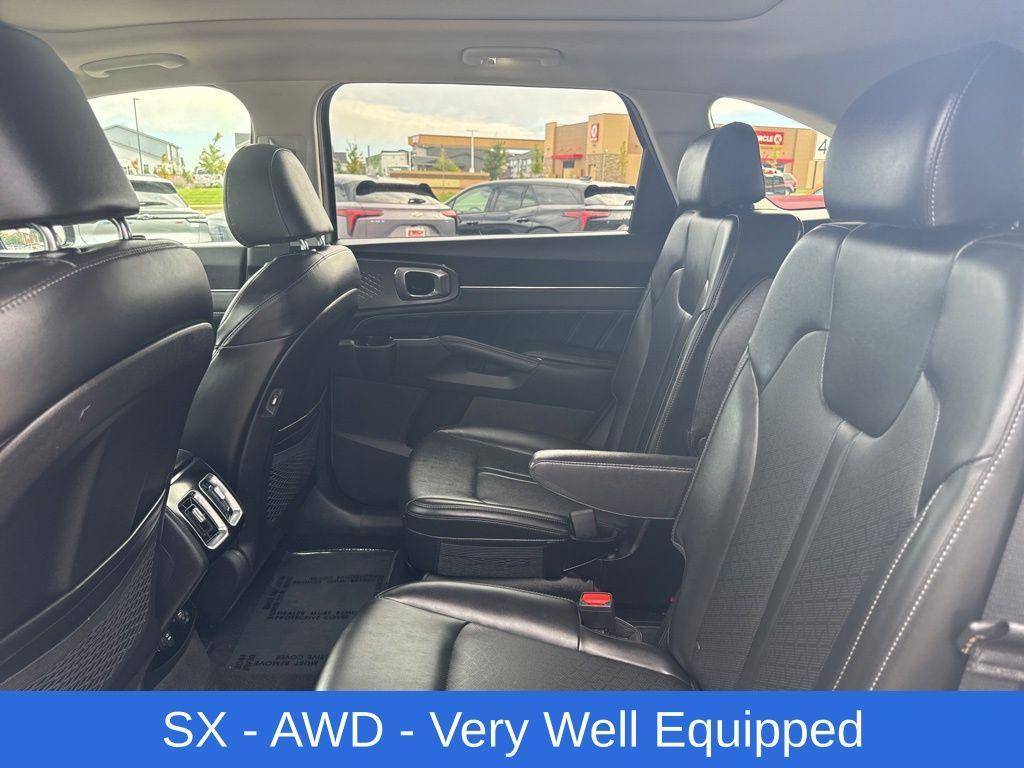 used 2023 Kia Sorento car, priced at $29,999