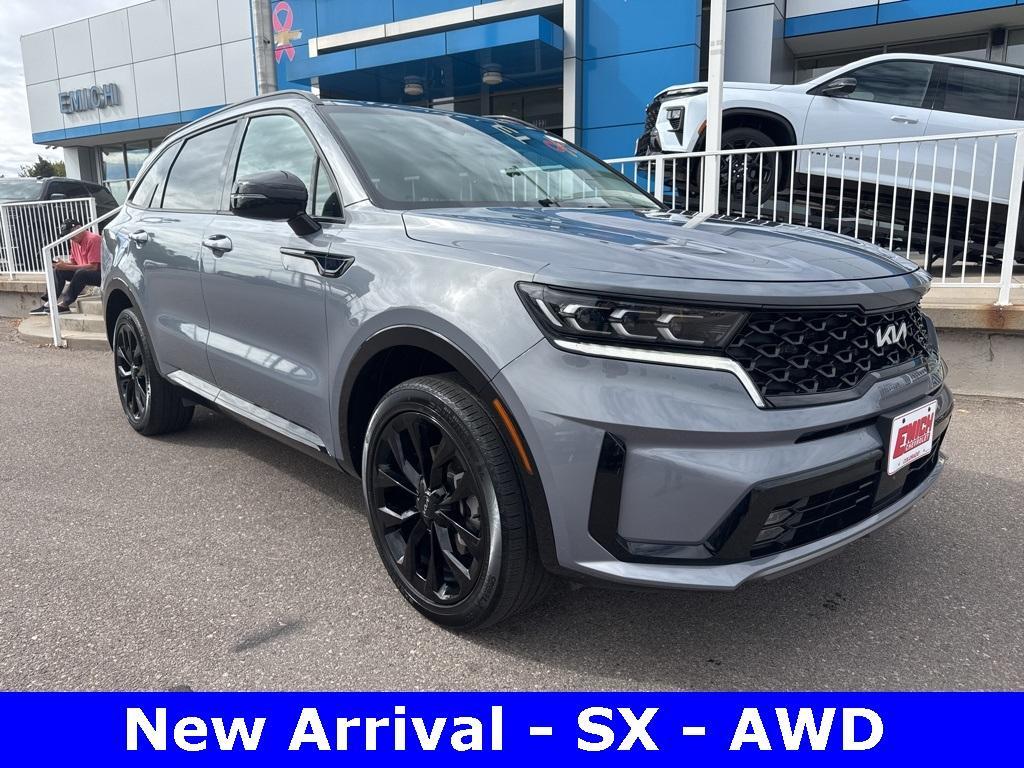 used 2023 Kia Sorento car, priced at $30,999