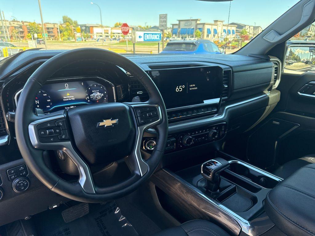 used 2024 Chevrolet Silverado 1500 car, priced at $51,999