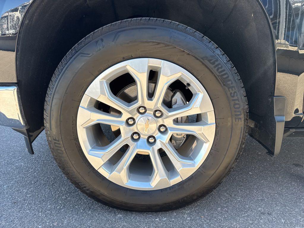 used 2024 Chevrolet Silverado 1500 car, priced at $51,999