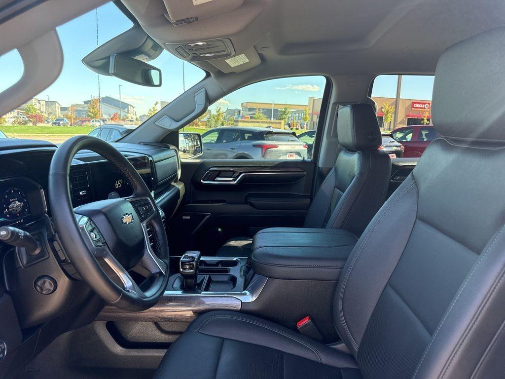 used 2024 Chevrolet Silverado 1500 car, priced at $51,999