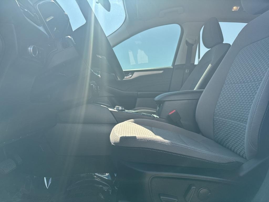 used 2021 Ford Escape car, priced at $19,999