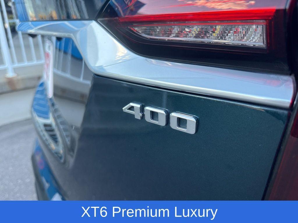 used 2025 Cadillac XT6 car, priced at $44,399