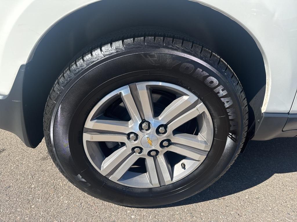 used 2015 Chevrolet Traverse car, priced at $11,999