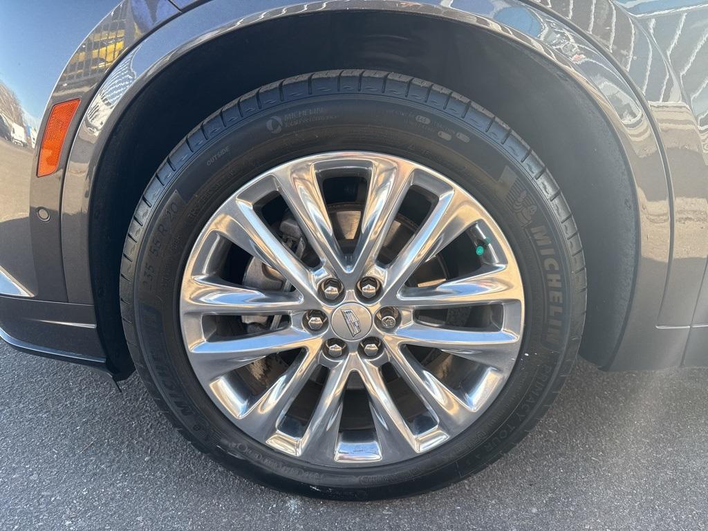 used 2020 Cadillac XT6 car, priced at $35,999