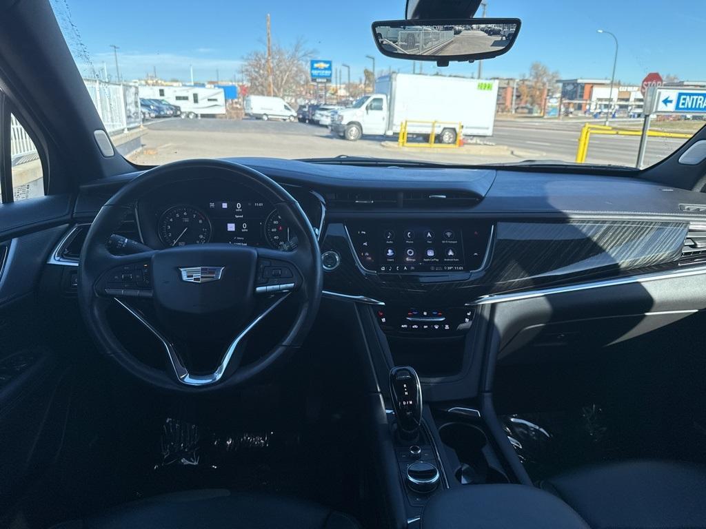 used 2020 Cadillac XT6 car, priced at $35,999