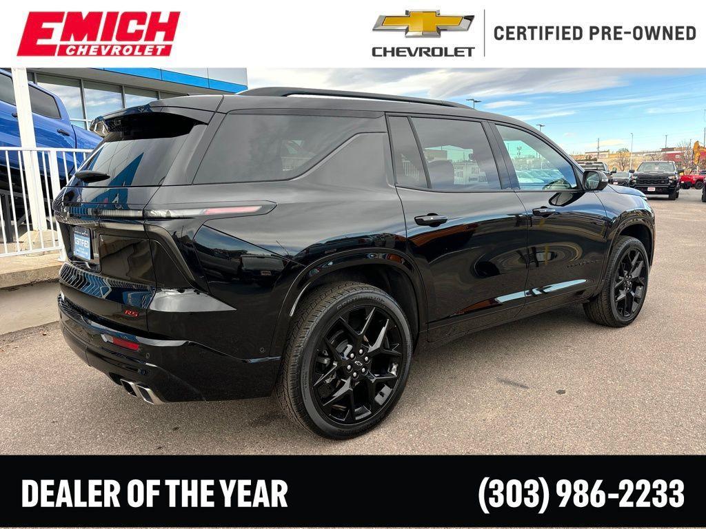 used 2024 Chevrolet Traverse car, priced at $53,699