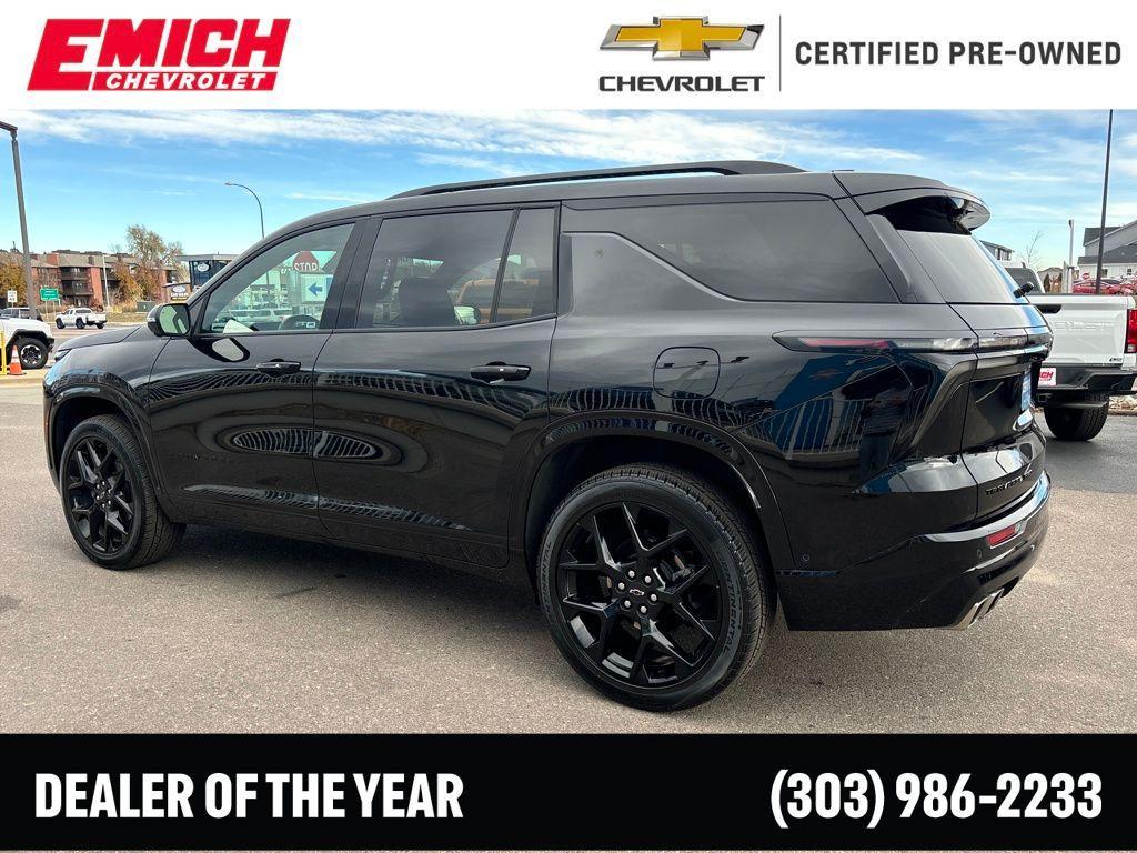 used 2024 Chevrolet Traverse car, priced at $53,699
