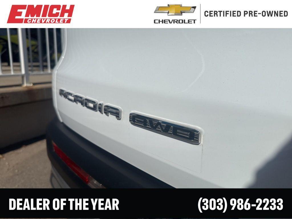 used 2024 GMC Acadia car, priced at $38,399