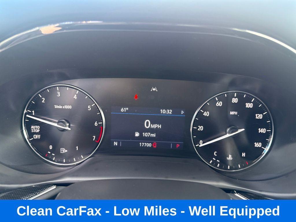 used 2022 Buick Envision car, priced at $24,999