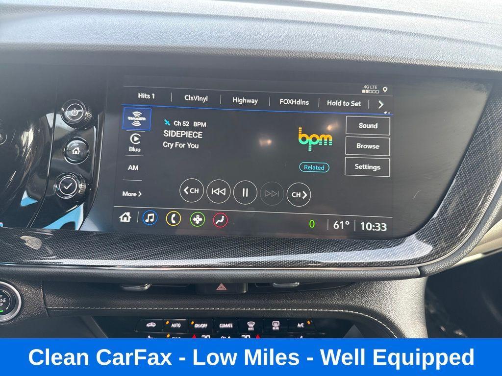 used 2022 Buick Envision car, priced at $24,999