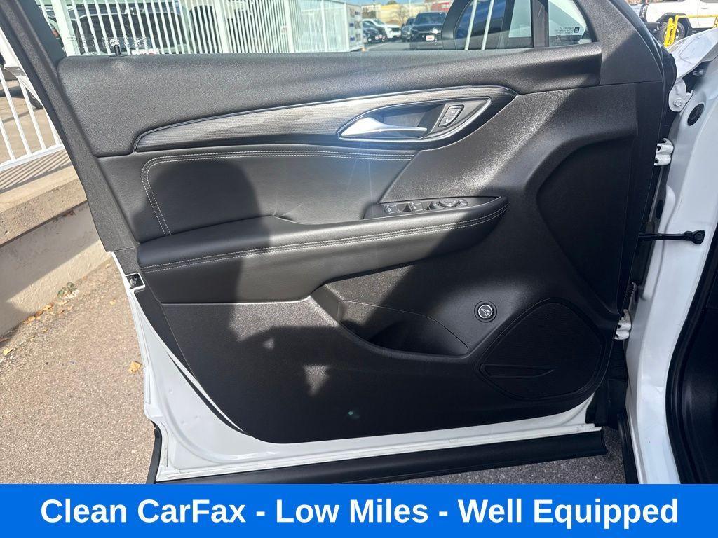 used 2022 Buick Envision car, priced at $24,999