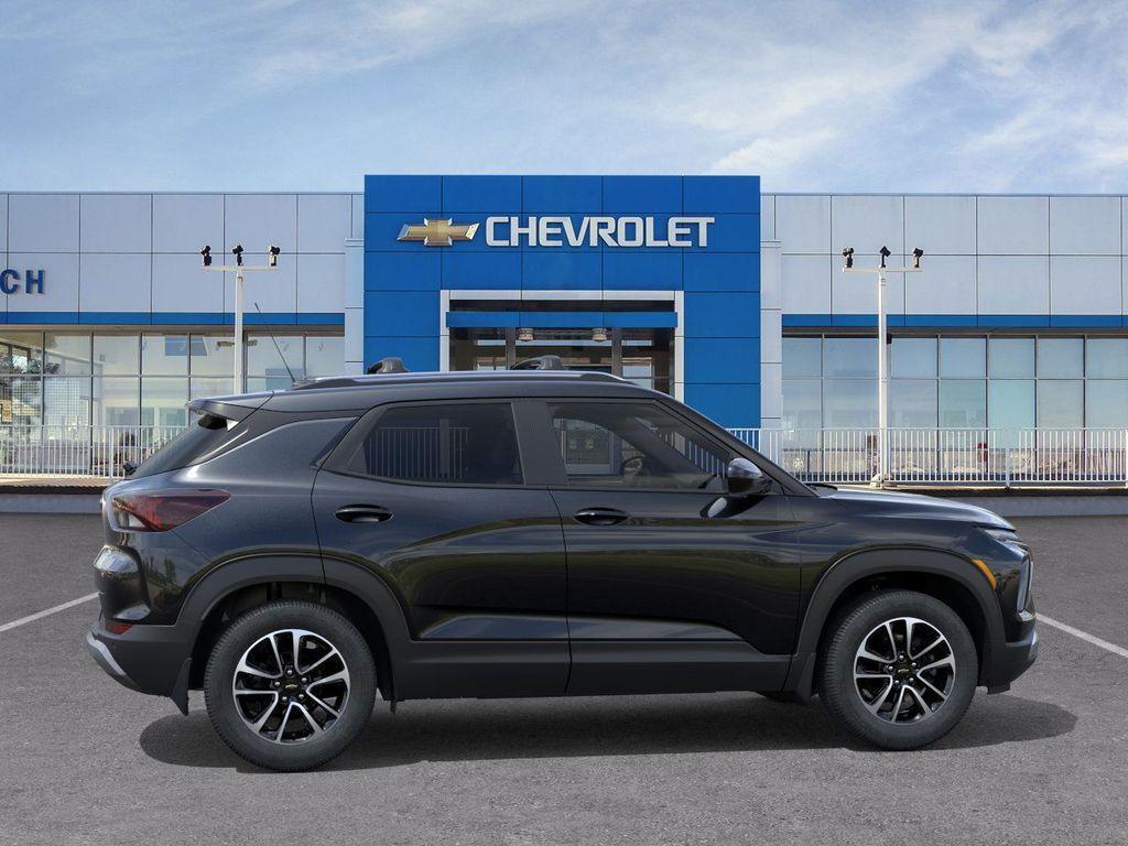 new 2026 Chevrolet TrailBlazer car, priced at $30,005