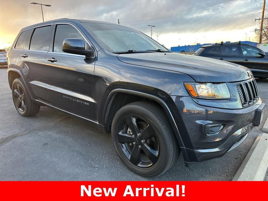 used 2015 Jeep Grand Cherokee car, priced at $17,399