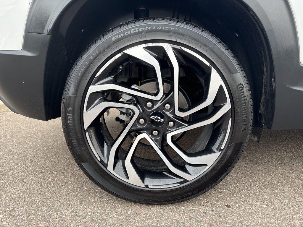 used 2025 Chevrolet TrailBlazer car, priced at $28,999