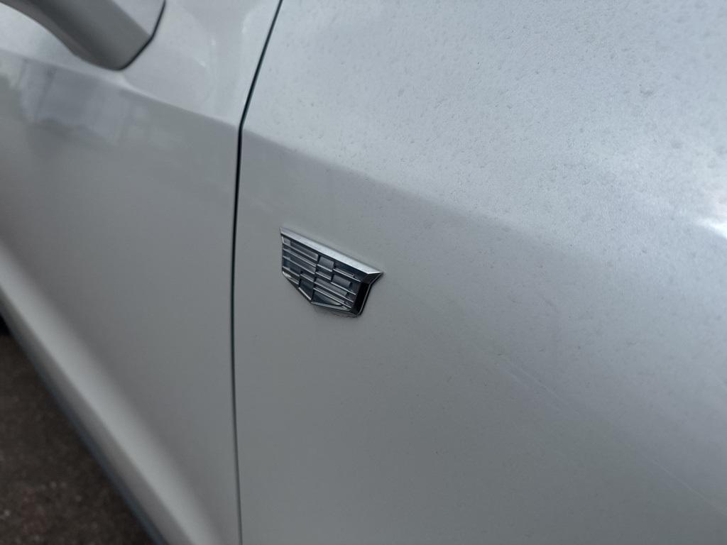 used 2022 Cadillac XT4 car, priced at $29,990