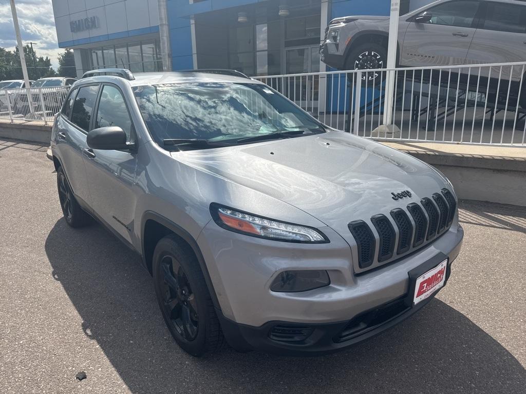 used 2016 Jeep Cherokee car, priced at $12,999