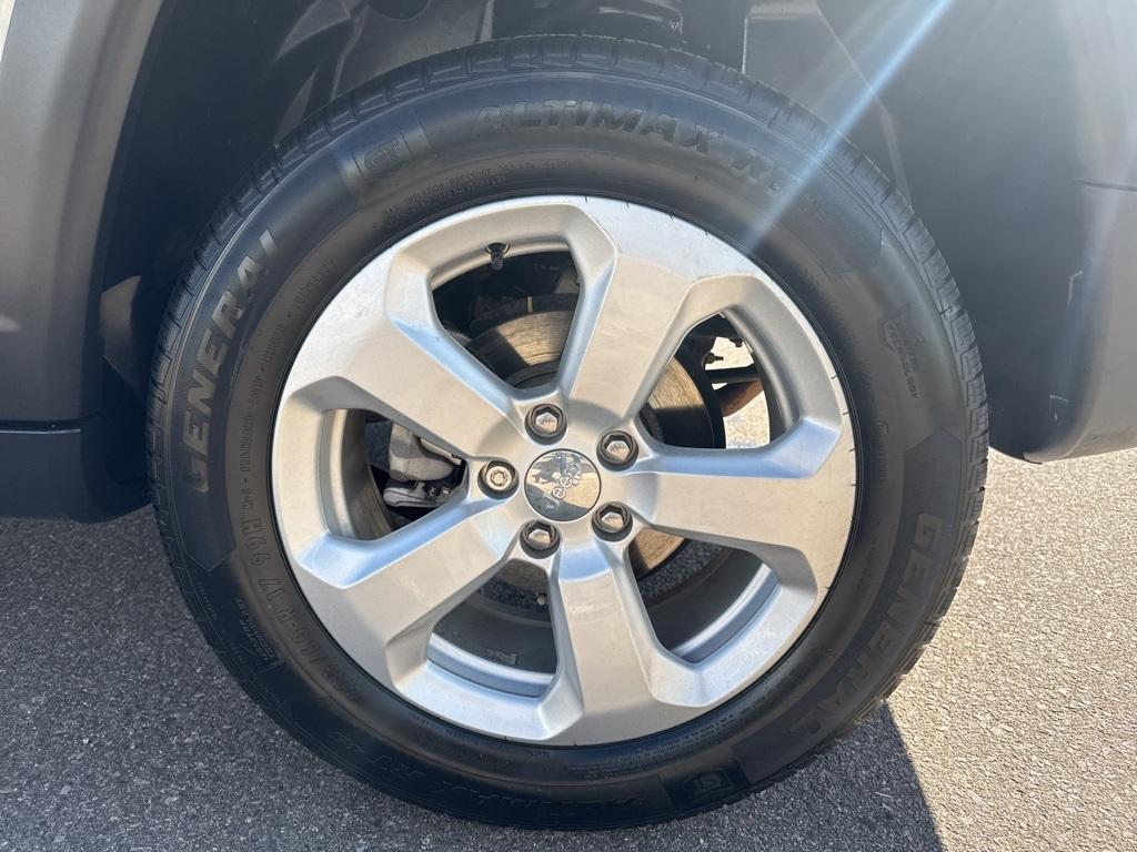 used 2020 Jeep Compass car, priced at $19,999