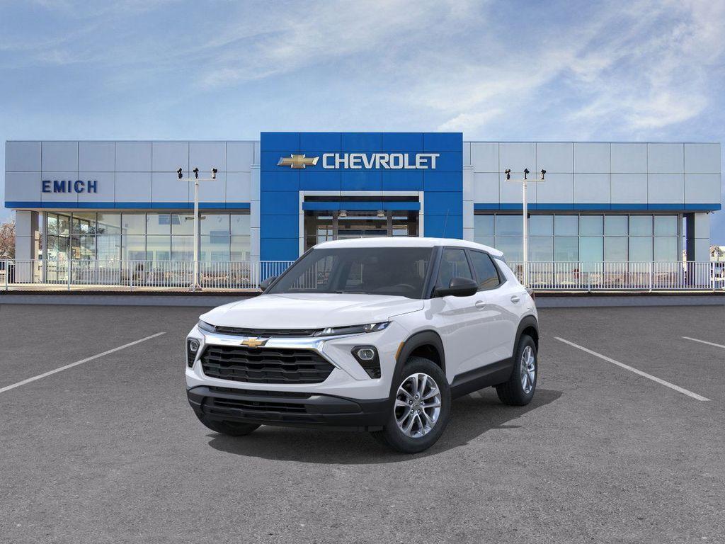 new 2026 Chevrolet TrailBlazer car, priced at $27,890