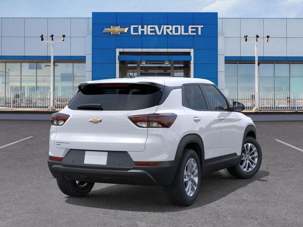 new 2026 Chevrolet TrailBlazer car, priced at $27,890