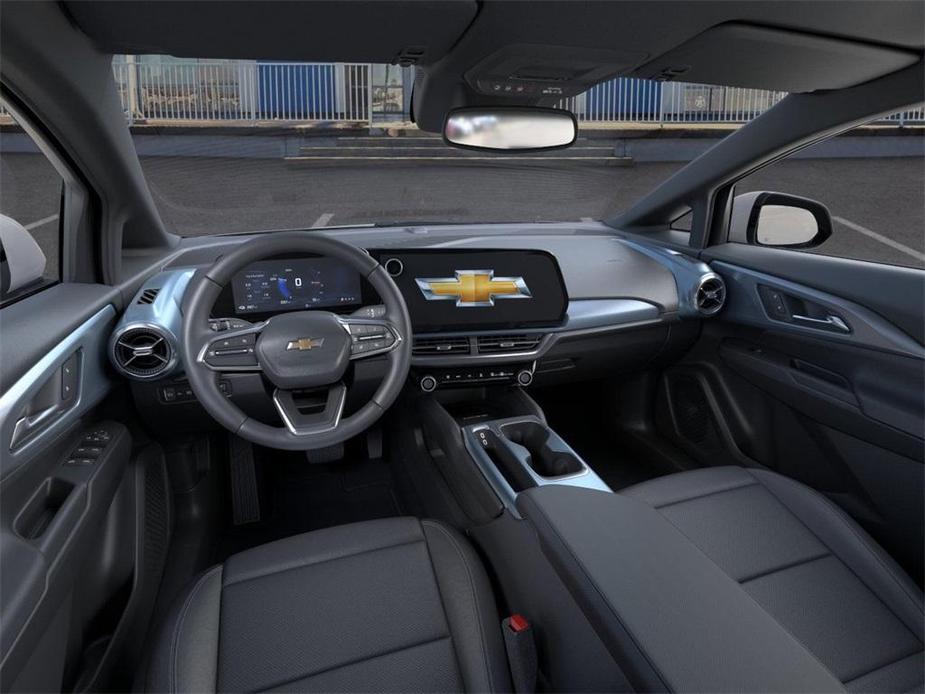 new 2025 Chevrolet Equinox EV car, priced at $47,194