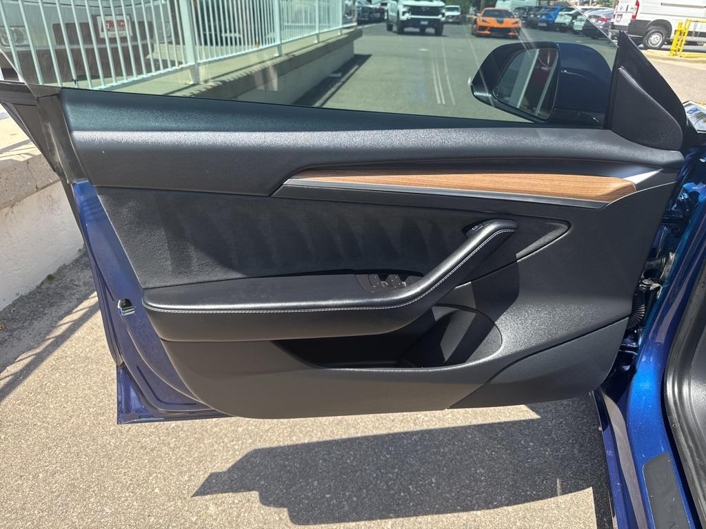 used 2021 Tesla Model 3 car, priced at $23,799