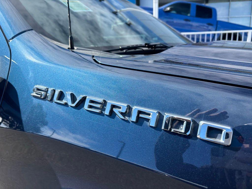 used 2022 Chevrolet Silverado 1500 car, priced at $31,999