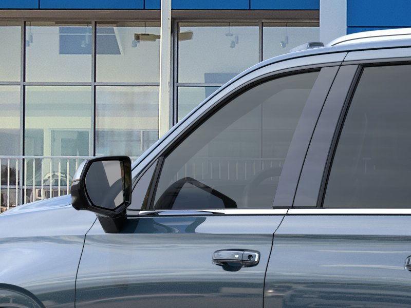 new 2025 Chevrolet Suburban car, priced at $82,164