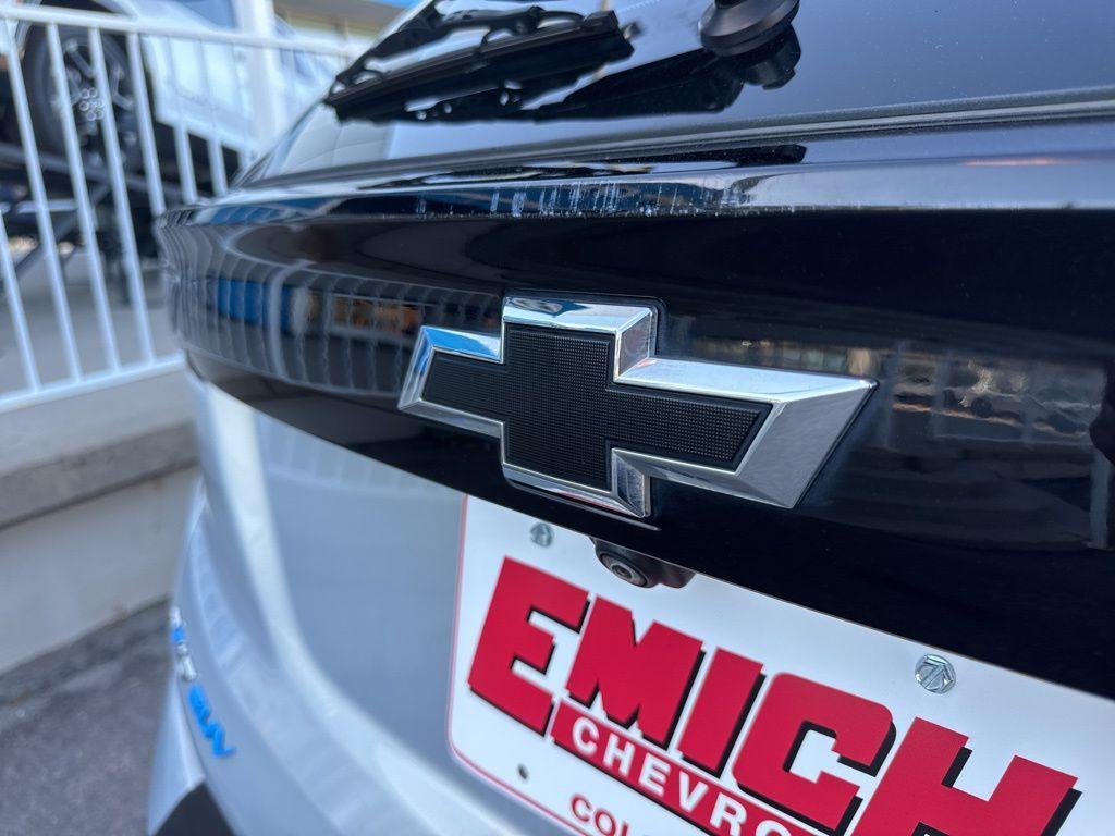 used 2022 Chevrolet Bolt EUV car, priced at $17,799