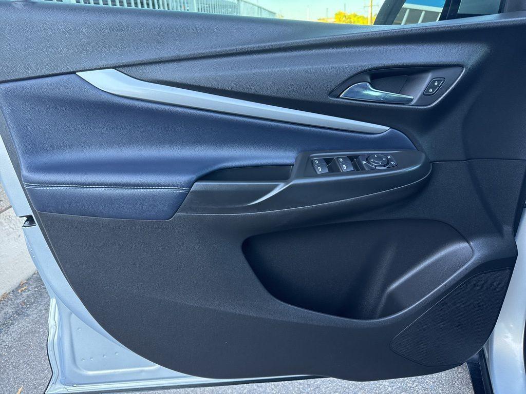 used 2022 Chevrolet Bolt EUV car, priced at $17,799