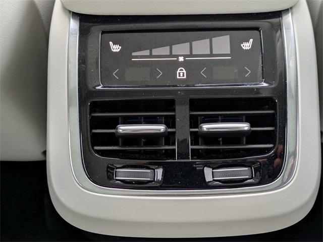 used 2023 Volvo XC90 car, priced at $44,625