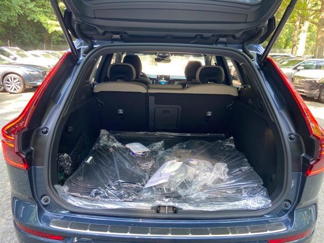 new 2026 Volvo XC60 Plug-In Hybrid car, priced at $69,285