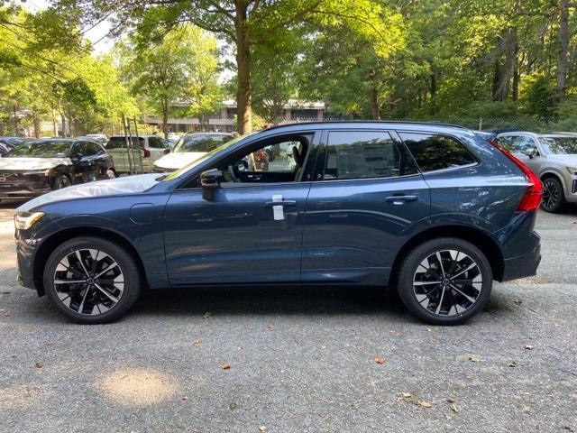 new 2026 Volvo XC60 Plug-In Hybrid car, priced at $69,285