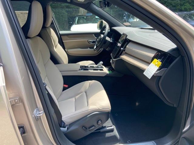 new 2026 Volvo XC90 car, priced at $70,595