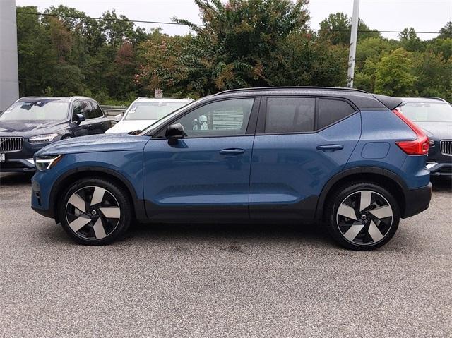 used 2023 Volvo XC40 Recharge Pure Electric car, priced at $35,435