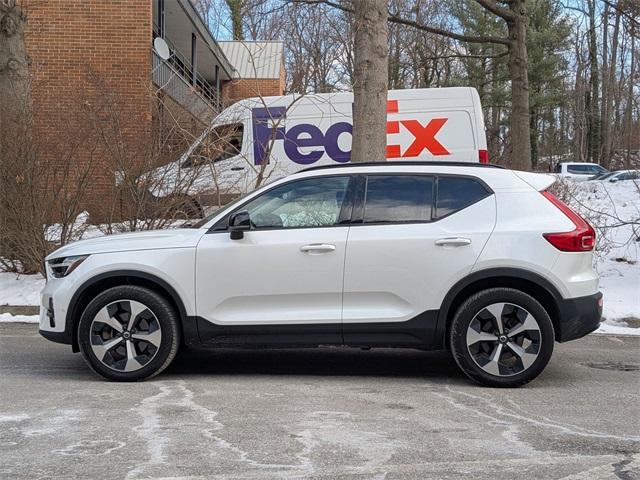 used 2023 Volvo XC40 car, priced at $34,962