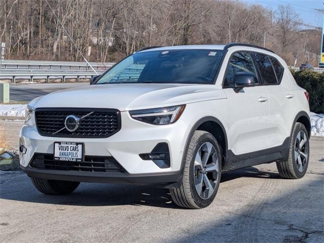 used 2023 Volvo XC40 car, priced at $34,962