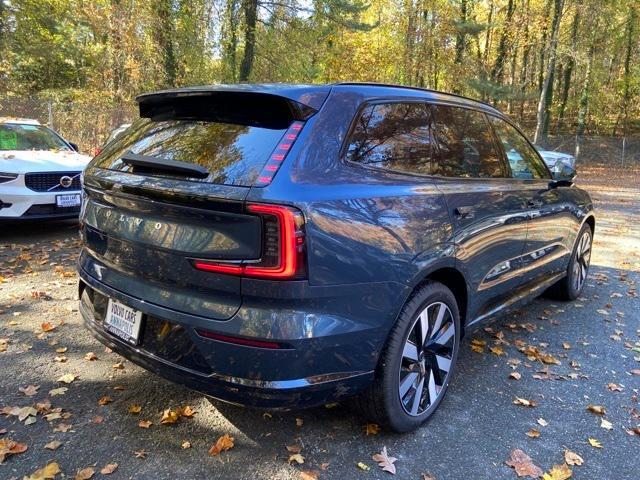 new 2025 Volvo EX90 car, priced at $93,840