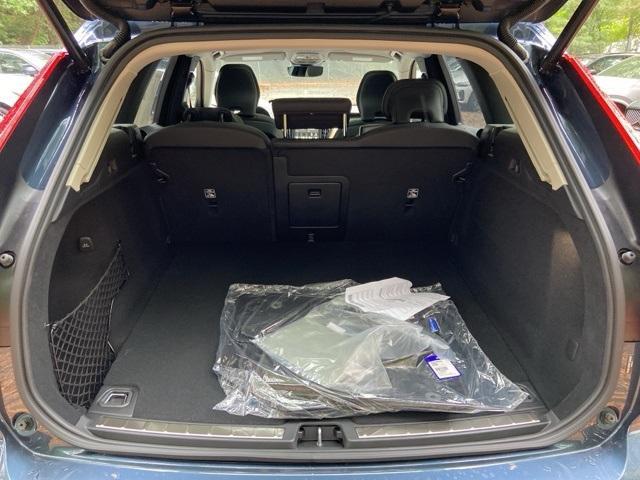 new 2026 Volvo XC60 car, priced at $63,095