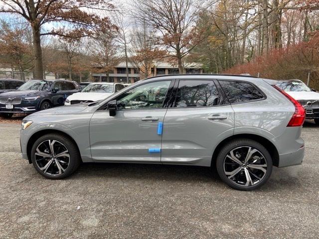 new 2025 Volvo XC60 Plug-In Hybrid car, priced at $70,695