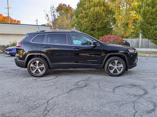 used 2019 Jeep Cherokee car, priced at $19,798