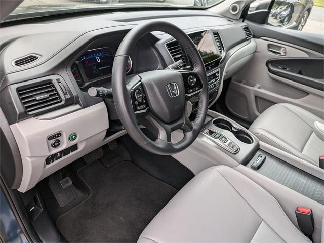 used 2022 Honda Pilot car, priced at $30,998