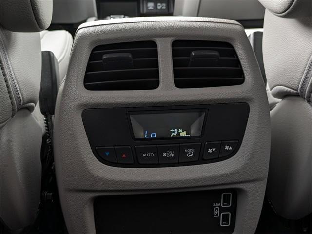 used 2022 Honda Pilot car, priced at $34,598