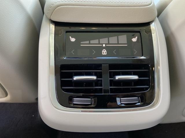 new 2026 Volvo XC60 car, priced at $62,295