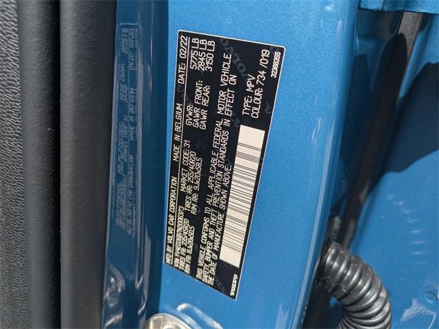 used 2022 Volvo C40 Recharge Pure Electric car, priced at $33,820