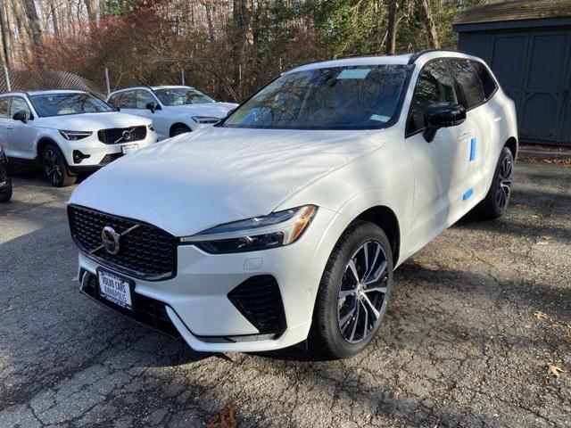 new 2025 Volvo XC60 car, priced at $59,835