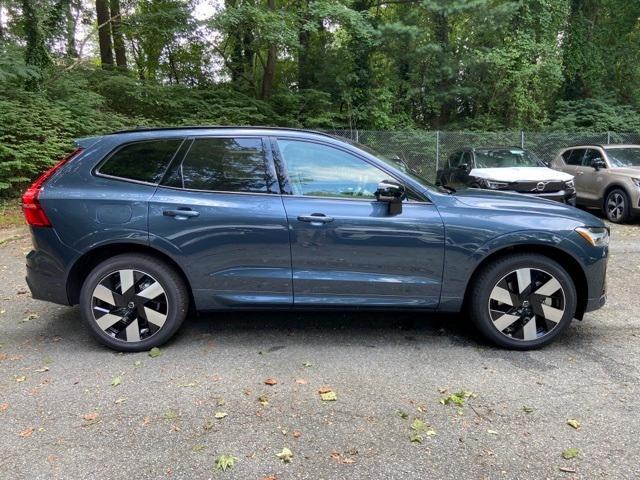 new 2025 Volvo XC60 car, priced at $66,235